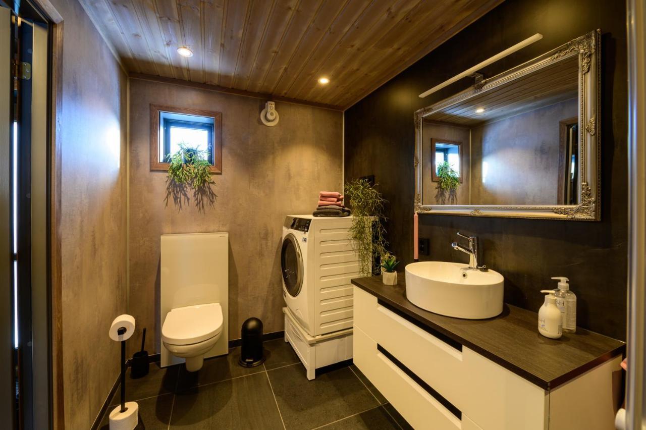 Superior Cabin Ballstad Lofoten Екстер'єр фото