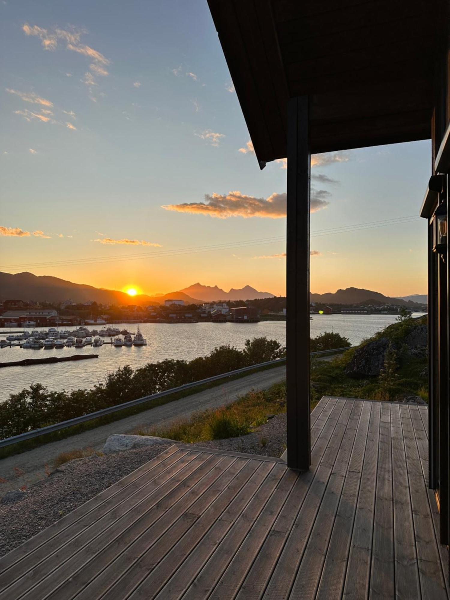 Superior Cabin Ballstad Lofoten Екстер'єр фото