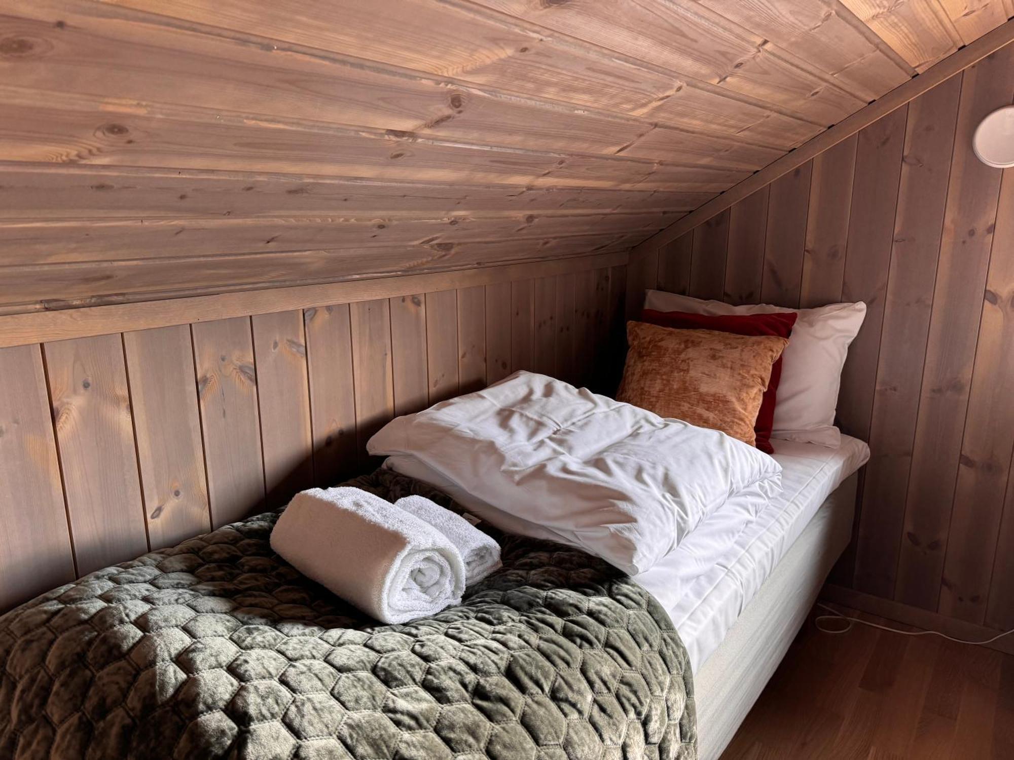 Superior Cabin Ballstad Lofoten Екстер'єр фото