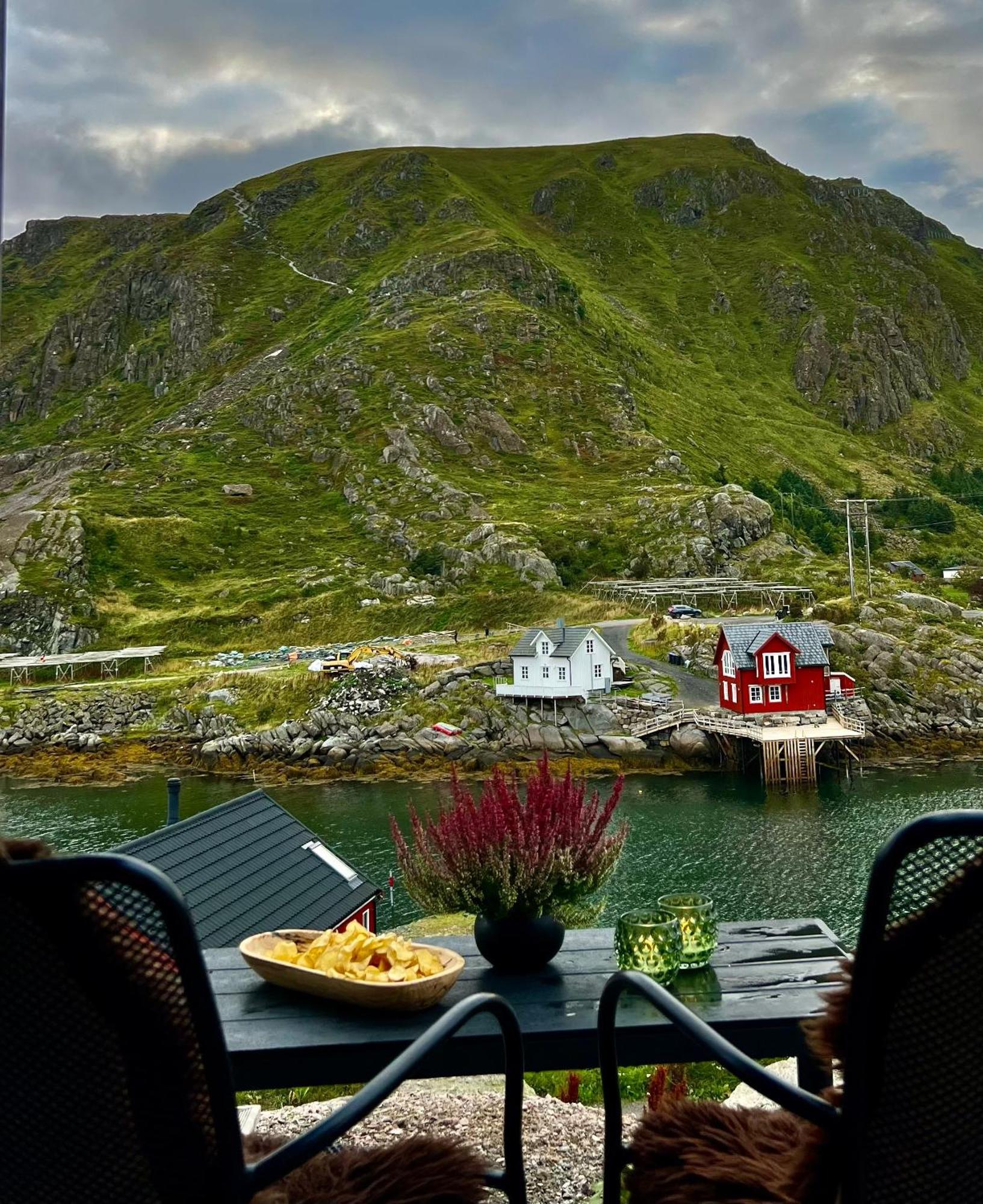 Superior Cabin Ballstad Lofoten Екстер'єр фото