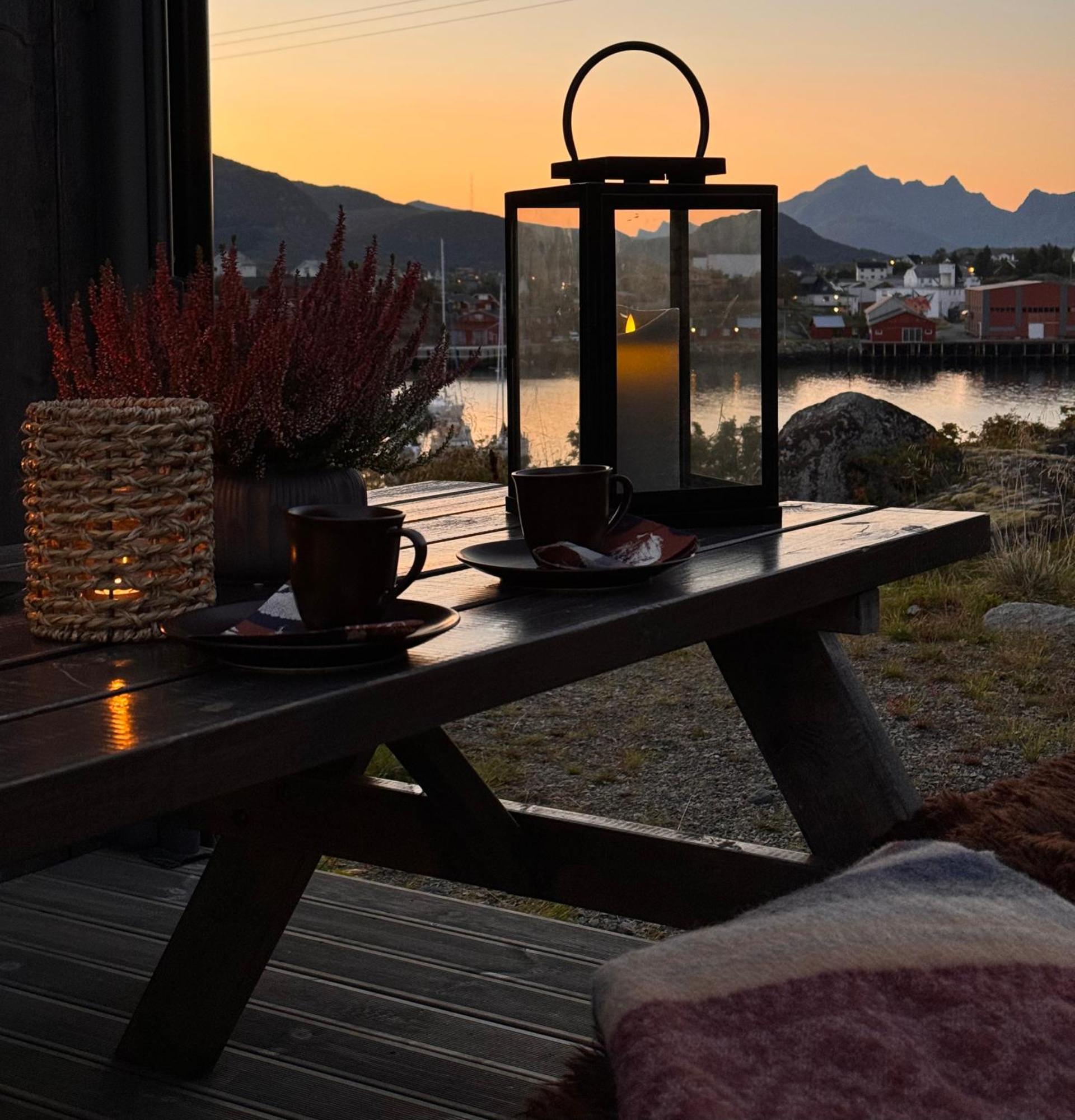 Superior Cabin Ballstad Lofoten Екстер'єр фото